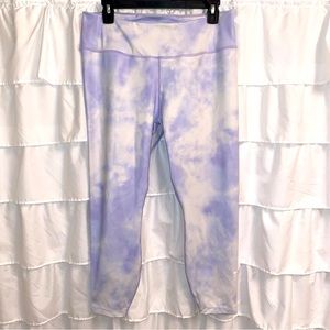 Nike | Dri-Fit Cropped Leggings | Purple & White Tye Dye | Women’s Large